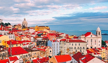Брюссель предупреждает о завышенных ценах на недвижимость в Португалии