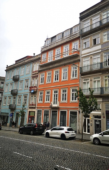 Готовая коммерческая недвижимость. Новые апартаменты для сдачи в аренду в центре Порту