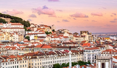 Жилье, которое в Португалии покупают иностранцы, обычно существенно дороже