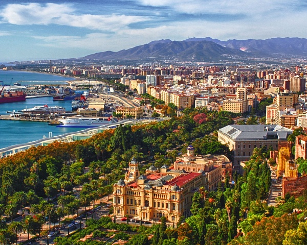 Иностранные покупатели платят рекордные цены за недвижимость в Испании